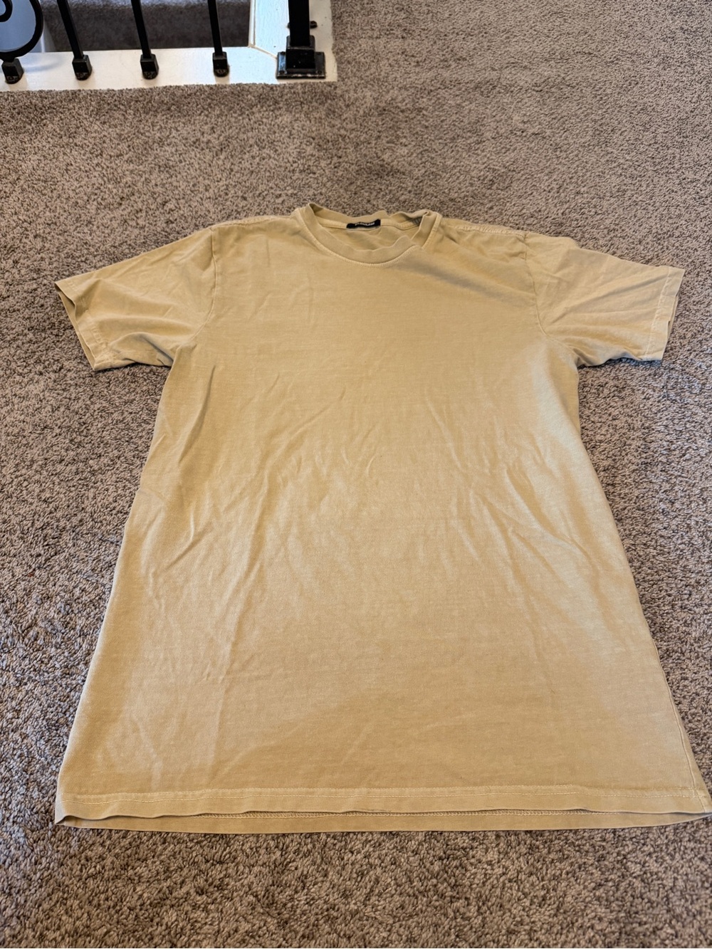 TALENTLESS Short Sleeve Crewneck T-Shirt in Khaki